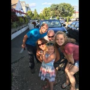 Meet your Posher, Morgan